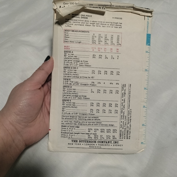 Vtg Wedding Butterick  Dress Sewing Pattern 5660 Size 14, Cut - Picture 7 of 7